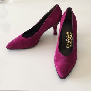 Salvatore Ferragamo Suede Leather Heels Pumps